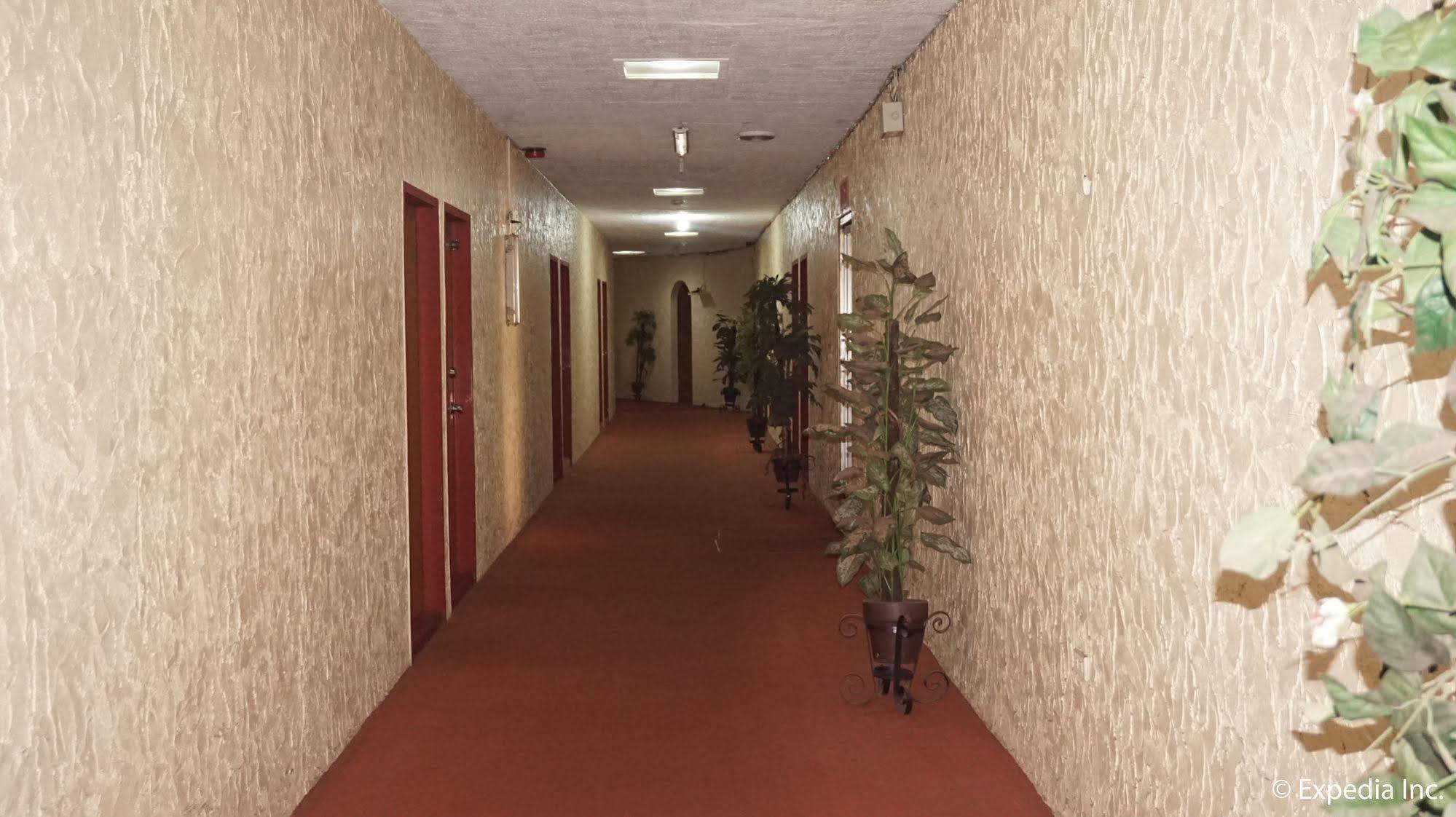 Phoenix Hotel Ángeles Extérieur photo